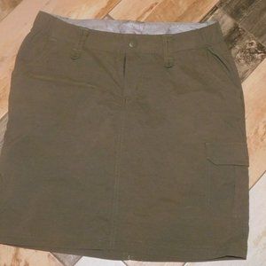 Duluth Trading Co. Women's Dry on the Fly Skort Original Snap Waist Size 6